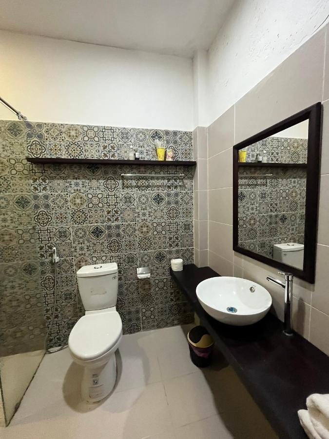 Kha Hostel Хюе Екстер'єр фото